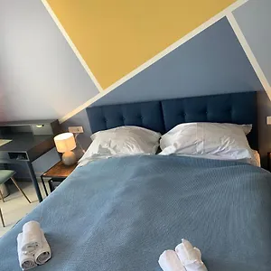 Elu Iris 3*, Split Croatia