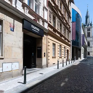 Numa Root Aparthotel
